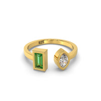 Emerald zircon ring