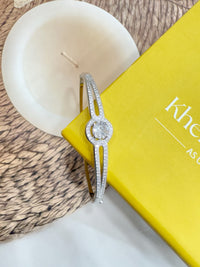 Classic Solitaire Bangle